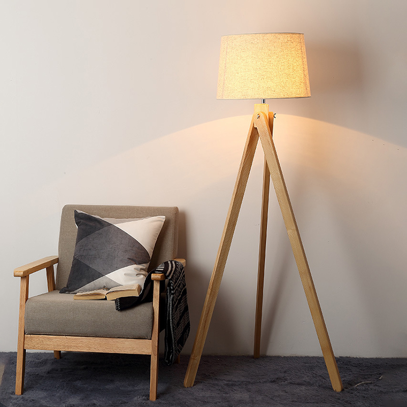 Floor Lamp Tripod - Нордический светильник из искусственной древесины, тканевый