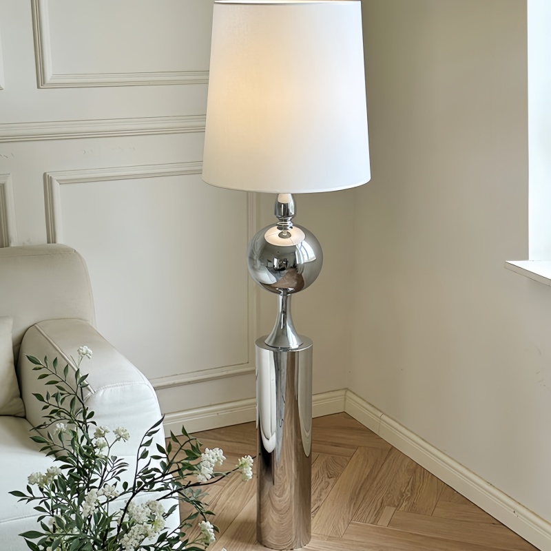 Напольный светодиодный светиль – обзор и цена Floor Lamp Tripod