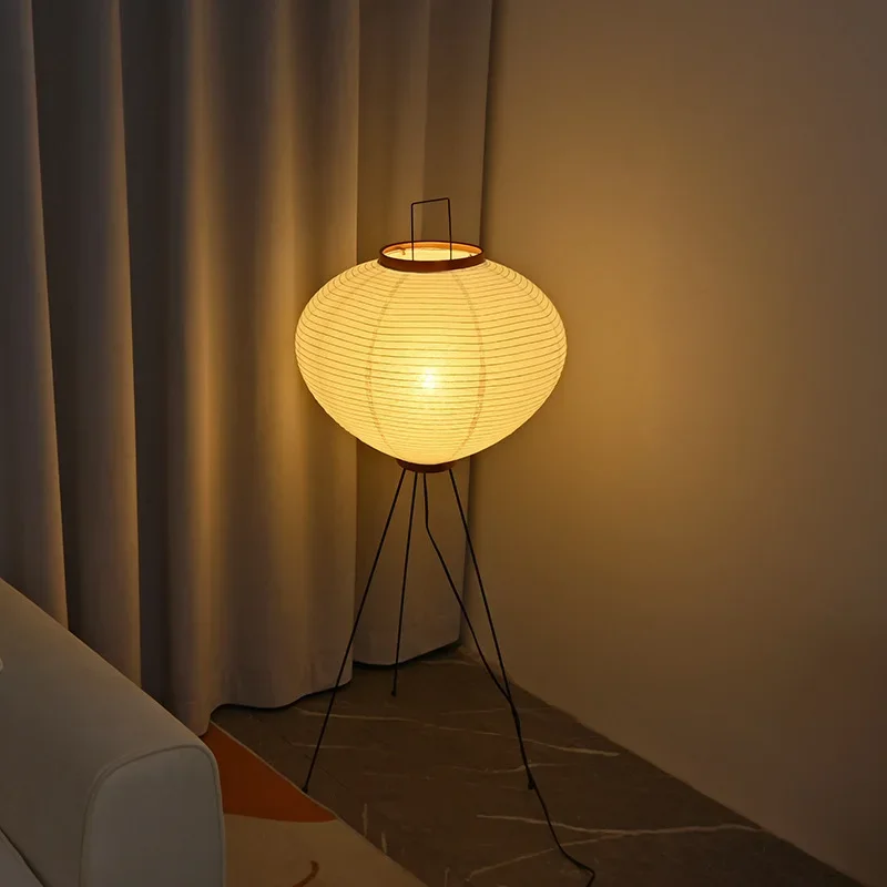 Японский Noguchi Akari Торшер  – обзор и цена Floor Lamp Tripod
